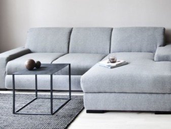Серый диван в стиле минимализм