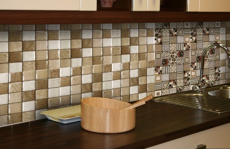 Стеновая панель мозаика для кухни