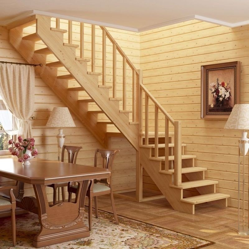 Лестница деревянная на второй этаж