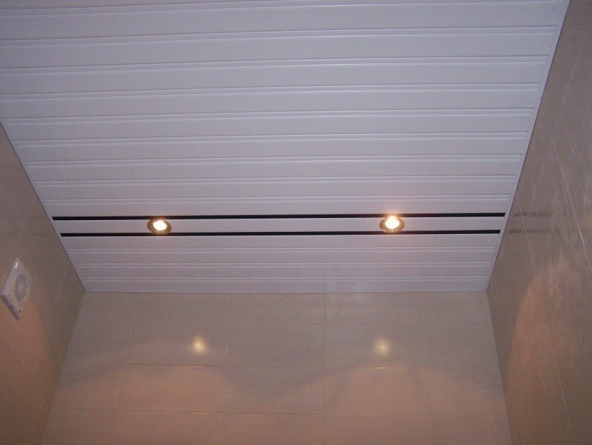 Светильник светодиодный реечный потолок iek