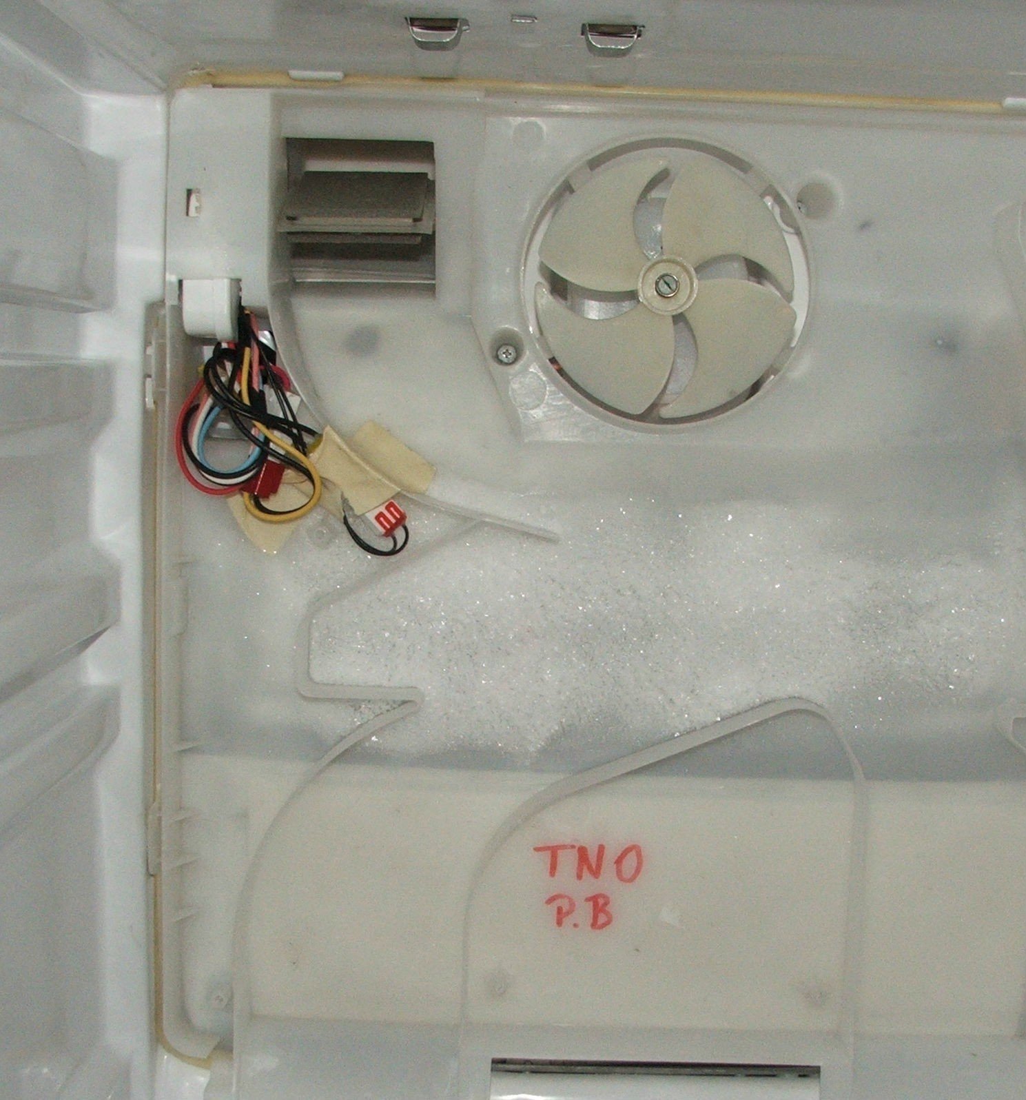 Вентилятор холодильника индезит ноу фрост