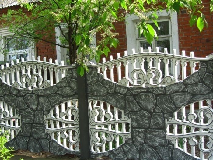 Бетонный забор для палисадника