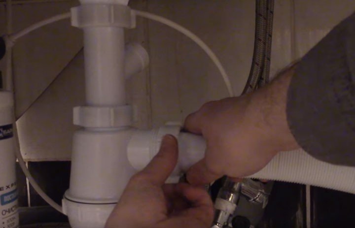 Подключение посудомоечной машины к канализации через сифон