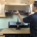 Как шумит кухонная вытяжка, и можно ли снизить уровень шума?