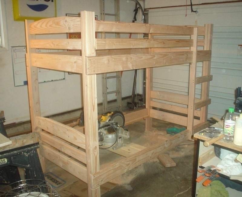 Сделать двухъярусную кровать своими руками из дерева