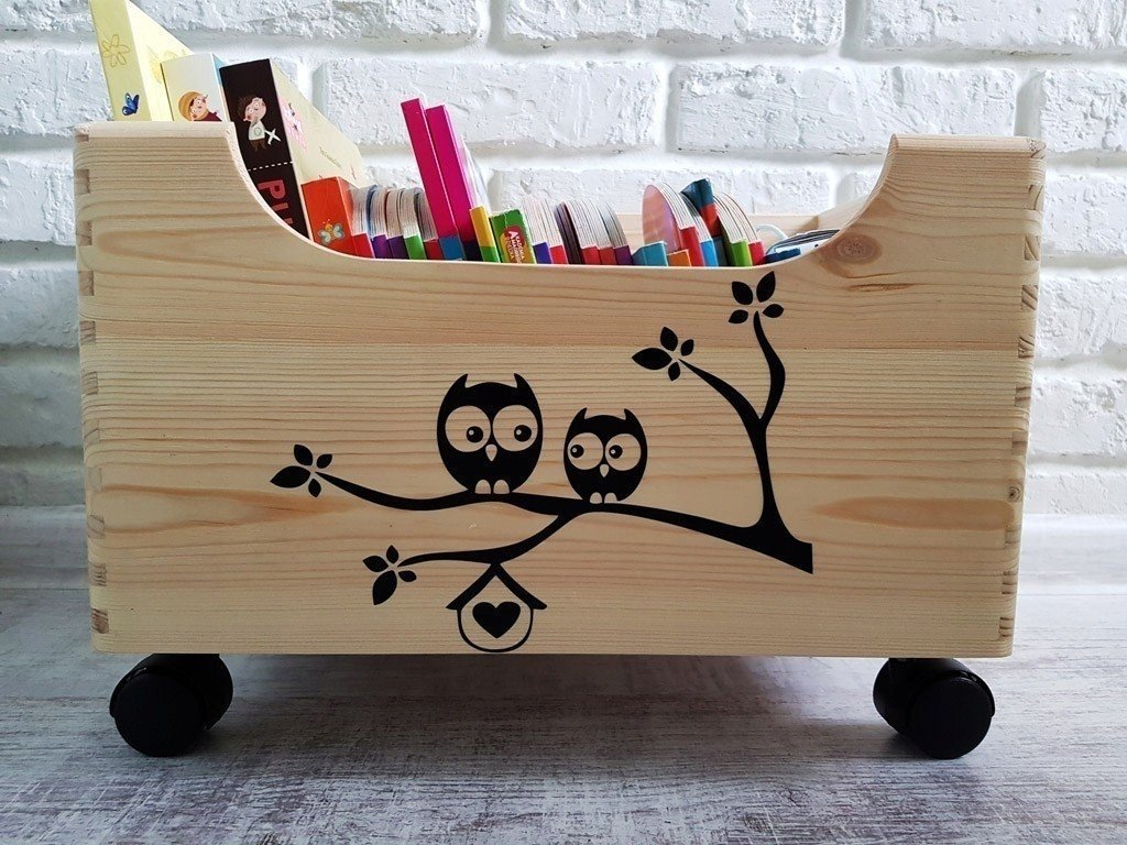 Ящик для игрушек из дерева
