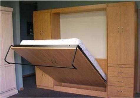 Откидная кровать встроенная в шкаф