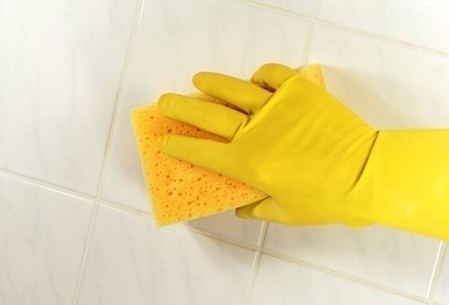 Почему перчатки для чистки желтые