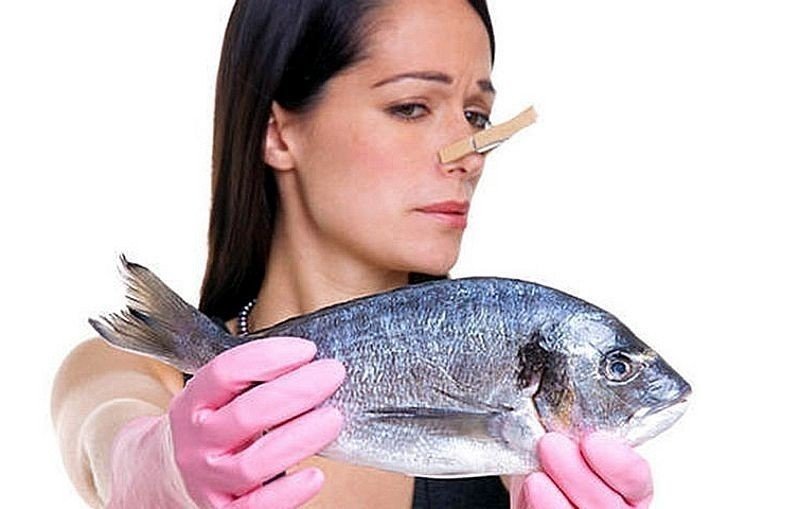 Неприятный запах рыбы