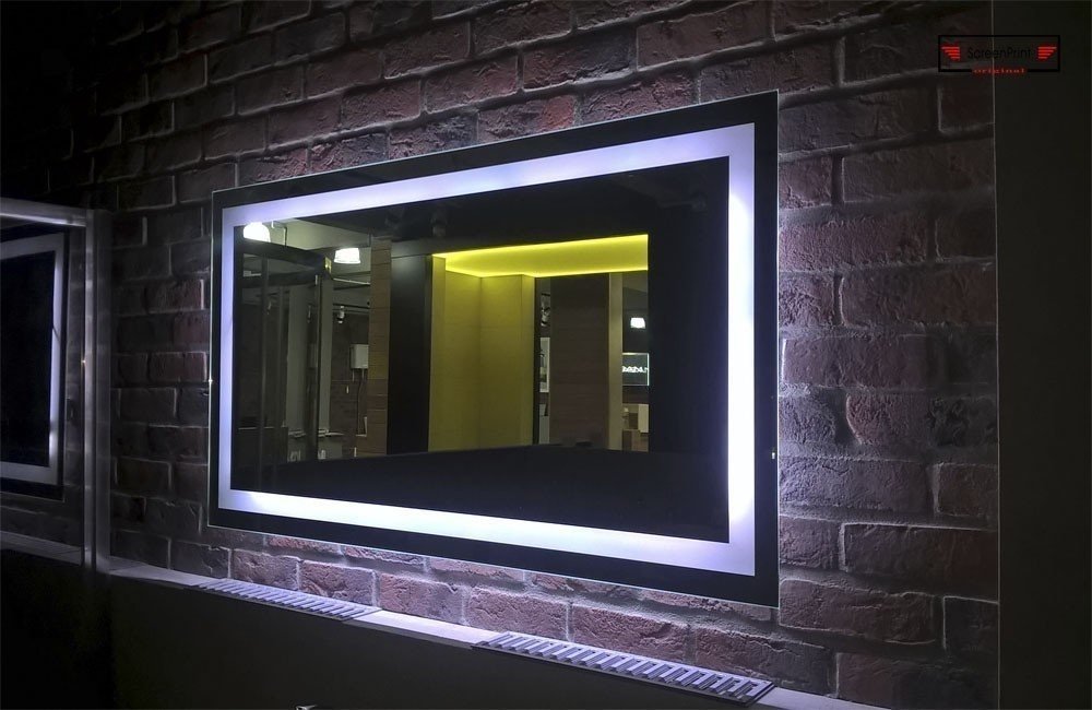 Зеркало на стену с подсветкой